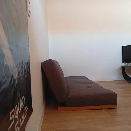 Dortoir A La Real דירה פרפיניין